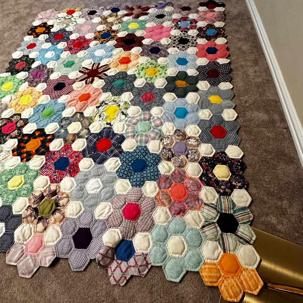 Vintage Handmade Grandmothers Flower Garden Hexagon Patchwork Quilt Multi 8x6